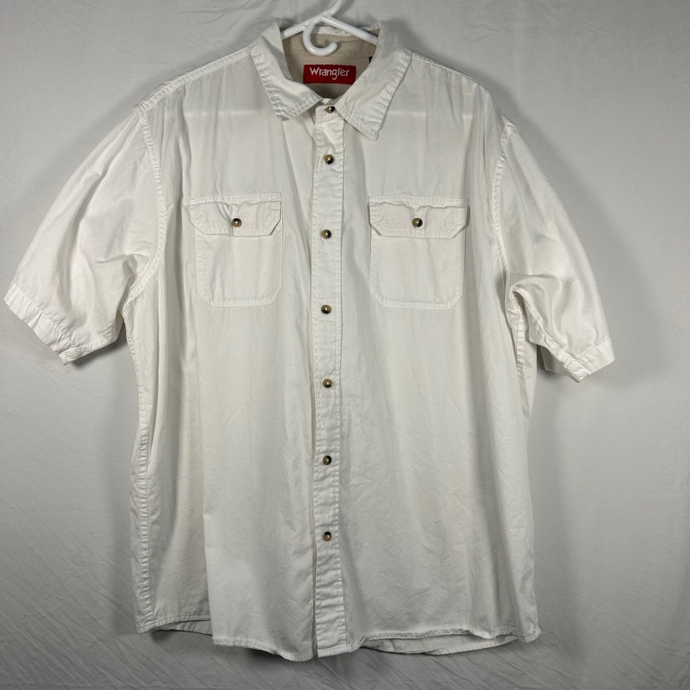 Wrangler Button Down Shirt Mens XL‎ White Short Sleeve Cotton Dual Pocket Rugged
